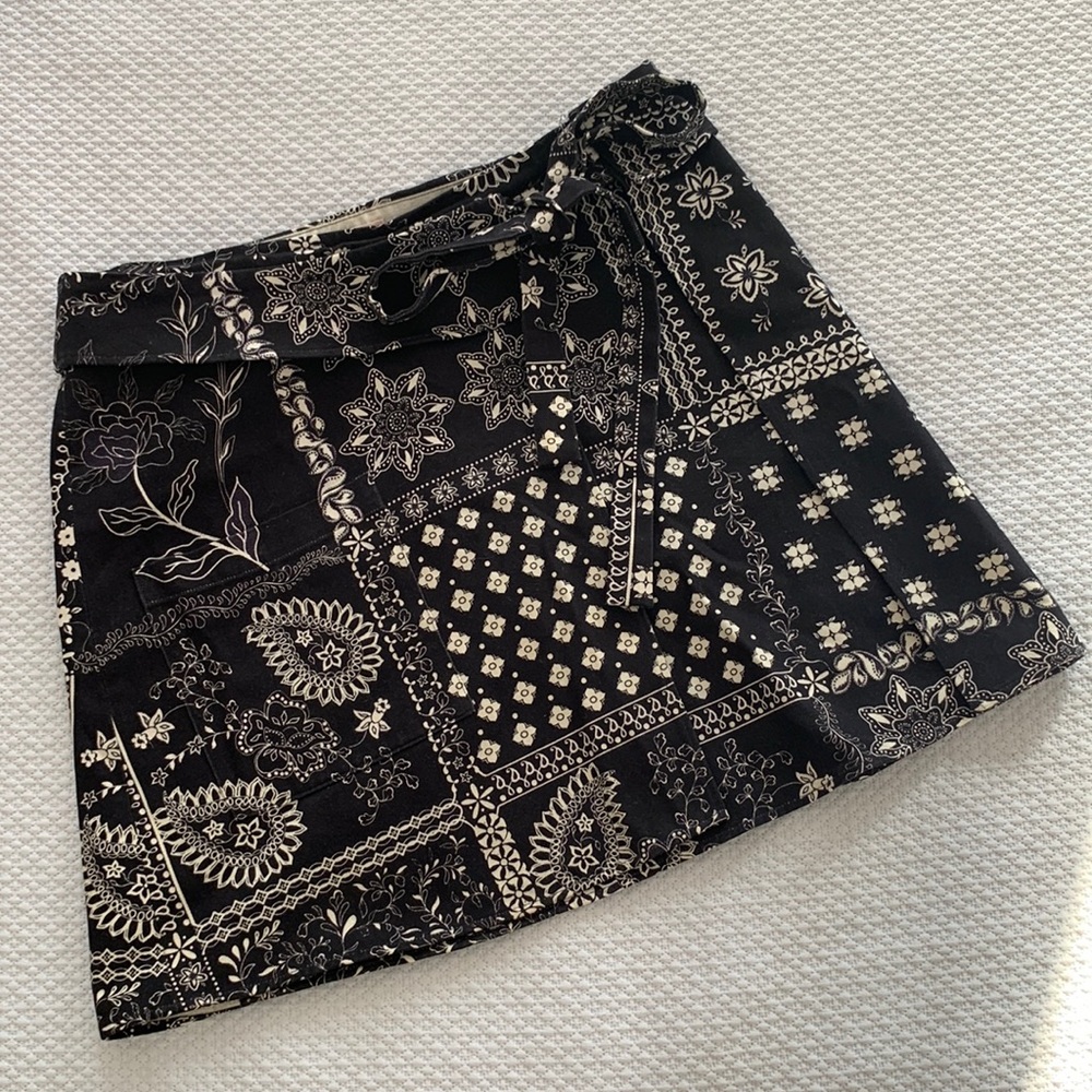 the kit nyc bandana print wrap skirt